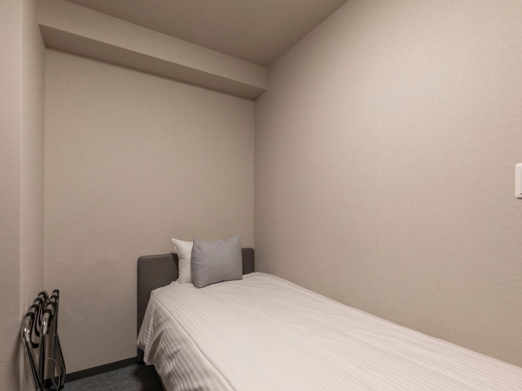 Tabist Unihotel Midosuji Hommachi Osaka Exterior foto